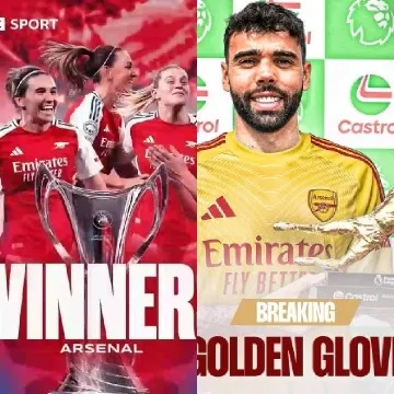 Arsenal Players Celebrate Trophy Win