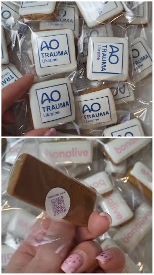 Packaged Cookies with QR Code