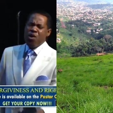 Man Speaking at Event, Scenic View