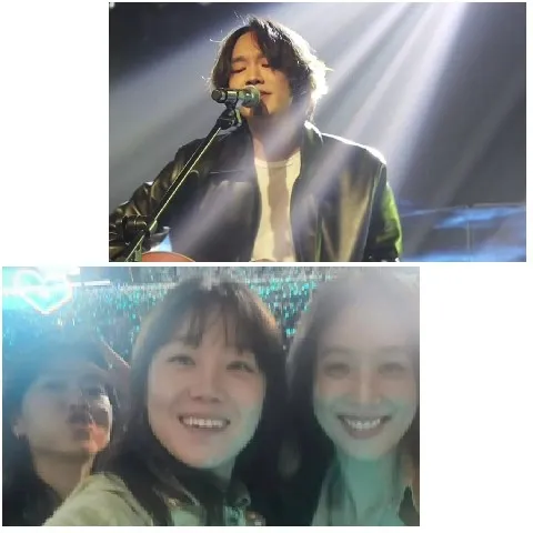 Singing on Stage and Happy Friends