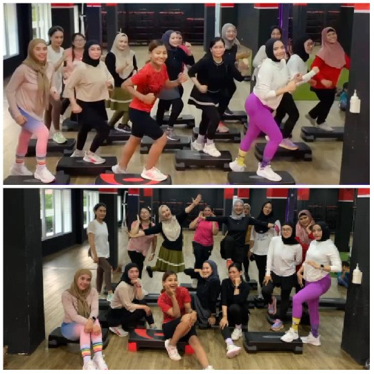 Gym Group Photo in Workout Class