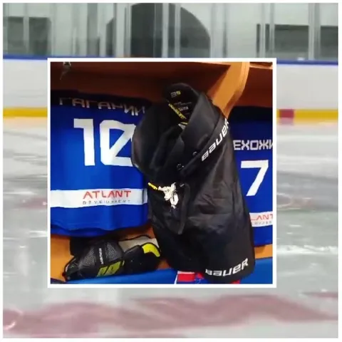 Ice Hockey Locker Room Setup